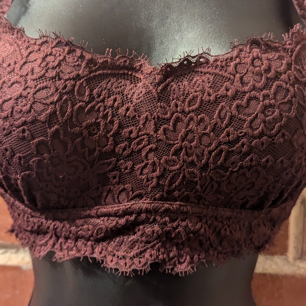Like new aerie padded Bralette. Purple. Medium. - Picture 5 of 6
